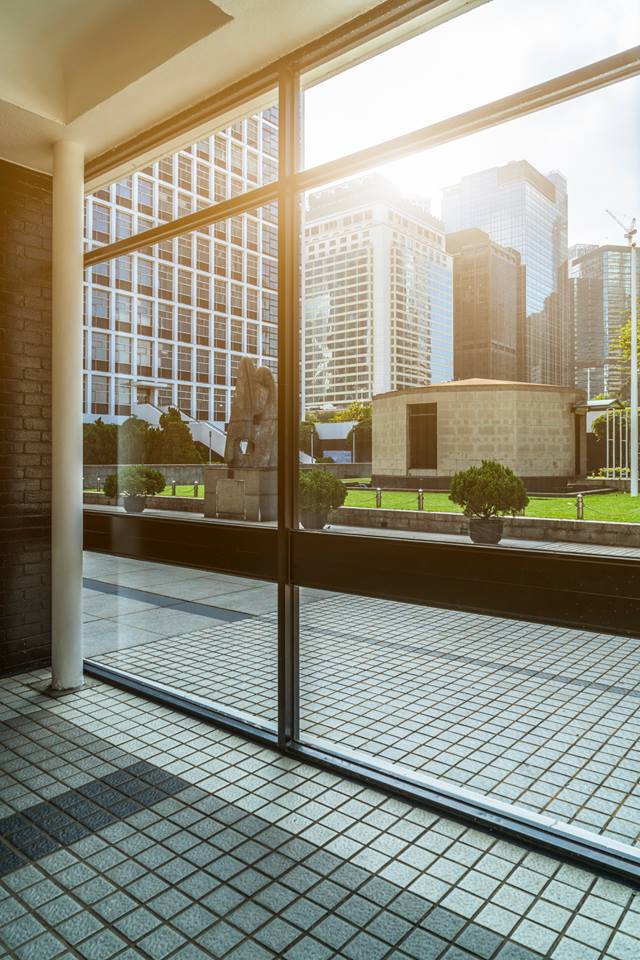 commercial window replacement glasstastic